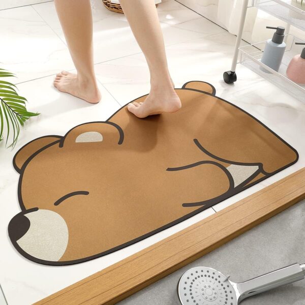 Rubber Bath Mat with Pretty Bear Shape Cartoon Style